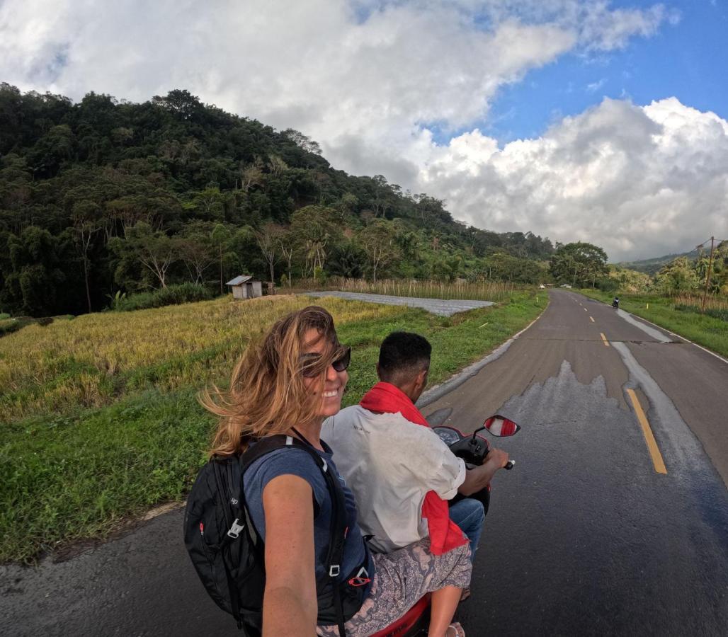 Hidayah Homestay 克里穆图 外观 照片